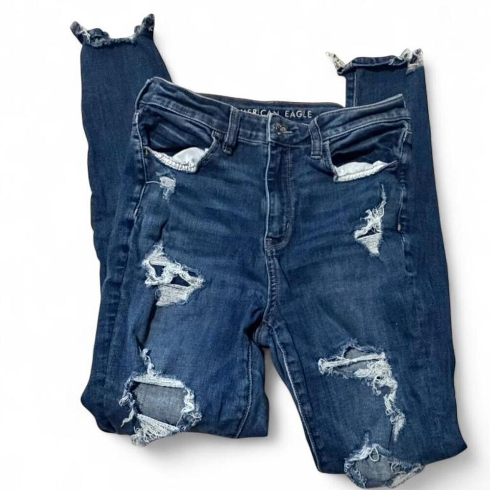 American eagle super hi-rise jeggings distressed Women's Jeans size 8